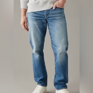 Mens American Eagle Original Straight Jeans size 34/32 in classic medium wash